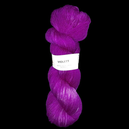 Merino 100 "VIOLETT" | 4-fädig | 100g | handgefärbt | 010