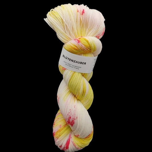 HIGH TWIST Sockenwolle "BLÜTENZAUBER" | 100g | handgefärbt | 658