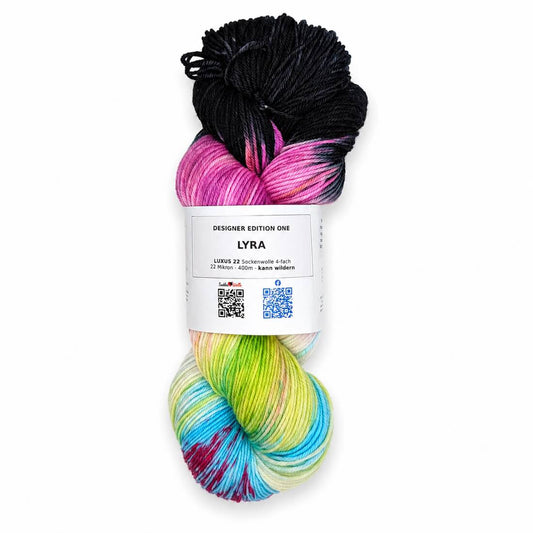 Sockenwolle LUXUS 22 "LYRA" | 4-fädig | 100g | kann wildern – schwarz